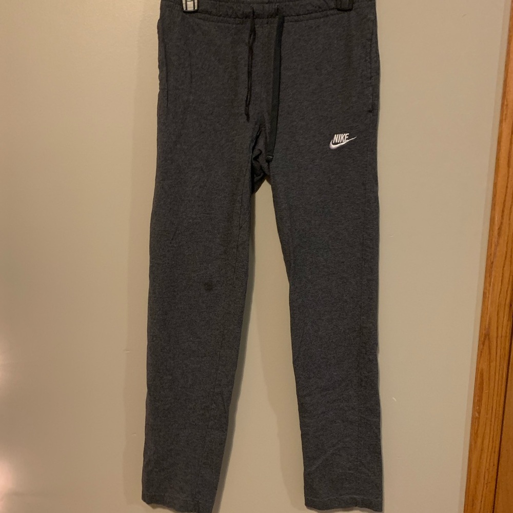 NIKE SWEATPANTS